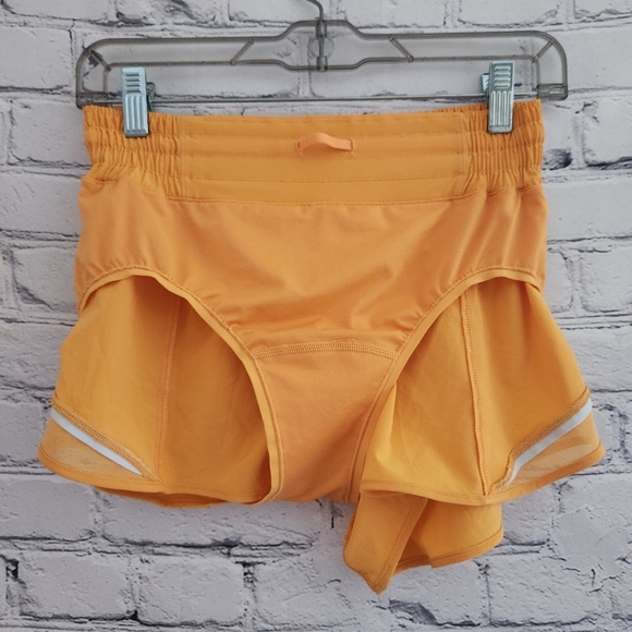 Lululemon Hotty Hot Short - Picture 9 of 14